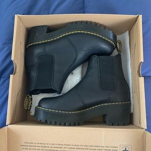 Doc Marten Rometty Chelsea Boot